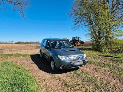 Begagnad Subaru Forester 150 HK (110 kW) 2008 Grön SUV