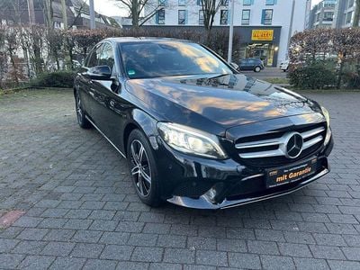 Gebraucht Mercedes C200 160 PS (117 kW) 2020 Schwarz Limousine