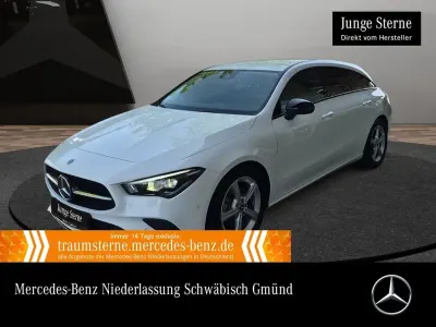 Gebraucht Mercedes CLA200 Shooting Brake Night 163 PS (119 kW) 2020 Weiß Kombi