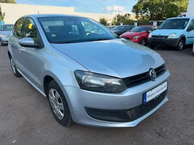 Gebraucht VW Polo Trendline 69 PS (50 kW) 2010 Silber Kleinwagen