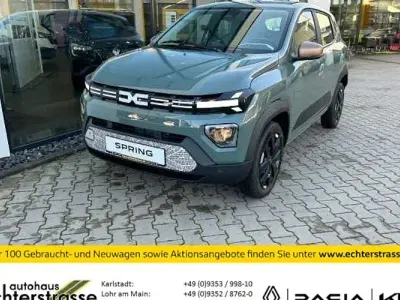 Używany Dacia Spring Extreme 47 kW (65 KM) 2024 Zielony Hatchback