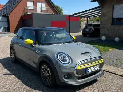 Gebraucht Mini Cooper SE 135 kW (184 PS) 2020 Grau Kleinwagen