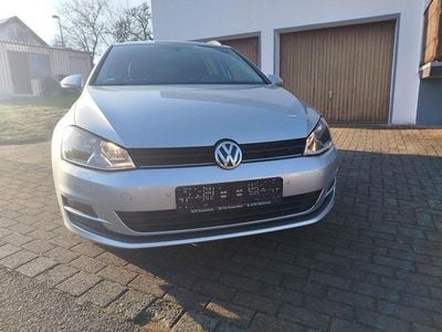 Gebraucht VW Golf VII Comfortline 110 PS (80 kW) 2015 Silber Kombi