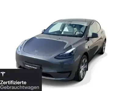 Begagnad Tesla Model Y RWD 188 kW (256 HK) 2023 Silver SUV