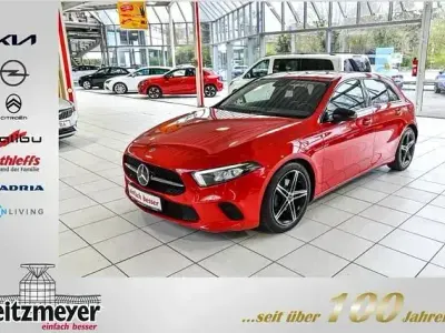 Usata Mercedes A200 Progressive 163 CV (119 kW) 2019 Rosso Berlina