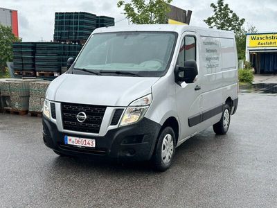 Nissan NV400