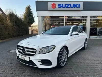 Gebraucht Mercedes E220 AMG 194 PS (142 kW) 2019 Polarweiss  unilack Limousine