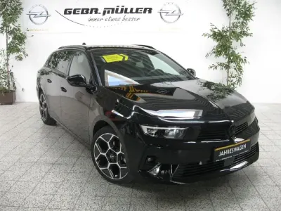 Gebraucht Opel Astra Ultimate 131 PS (96 kW) 2025 Schwarz Kleinwagen