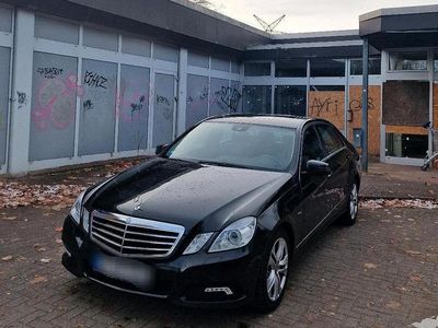 Mercedes E220