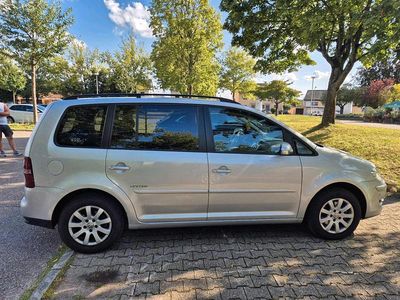 Gebraucht VW Touran 140 PS (102 kW) 2008 Grau Van / Kleinbus