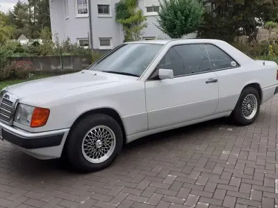 Brugt Mercedes 230 132 HK (97 kW) 1990 Hvid Coupe