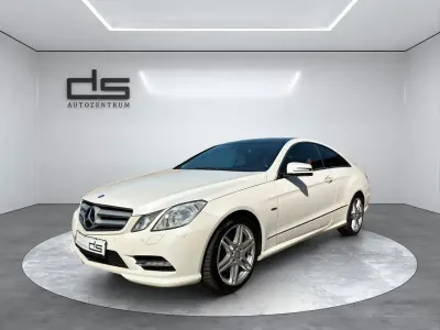 Usata Mercedes E350 306 CV (225 kW) 2012 Bianco Coupé