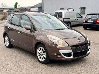 Gebraucht Renault Scénic III Luxe 140 PS (102 kW) 2010 Braun Van / Kleinbus