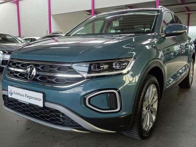 Gebraucht VW T-Roc Style 150 PS (110 kW) 2024 Petroleum blue metallic SUV