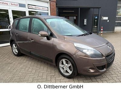 Usata Renault Scénic III Expression 110 CV (80 kW) 2009 Marrone Monovolume