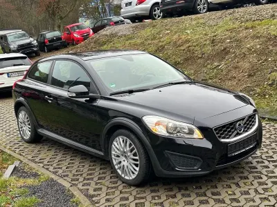 Gebraucht Volvo C30 Kinetic 114 PS (83 kW) 2011 Schwarz Kleinwagen