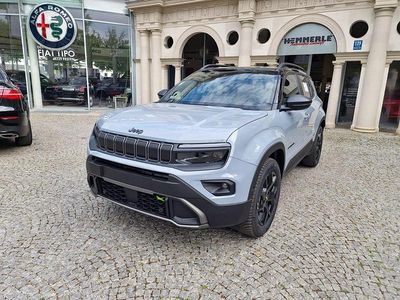 Storm grey mit dach in schwarz Neu 2025 Jeep Avenger Overland SUV | 36.990 € (Teuer)