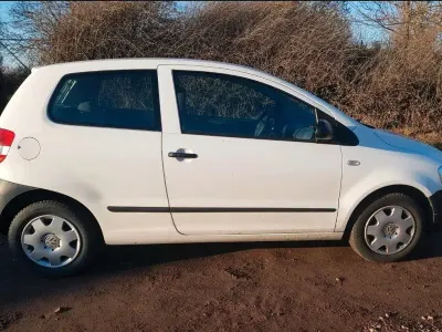 Gebraucht VW Fox 2011 Weiß Kleinwagen