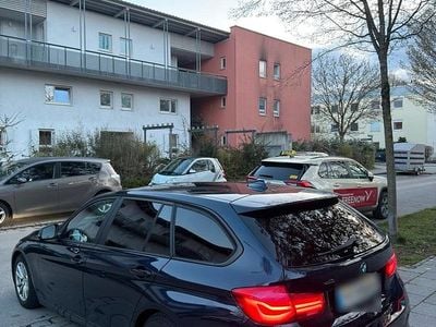Gebraucht BMW 320 2015 Blau Kombi