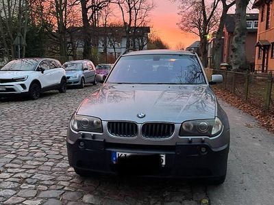 Silber Gebraucht 2004 BMW X3 SUV | 3.900 € (Etwas zu teuer)