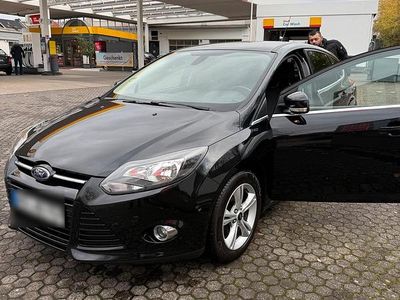 Usata Ford Focus 125 CV (91 kW) 2013 Nero Berlina