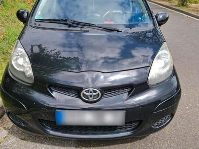 Usata Toyota Aygo Edition 68 CV (50 kW) 2011 Nero Utilitaria