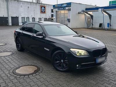 Usata BMW 740 Comfort Edition 306 CV (225 kW) 2011 Nero Berlina