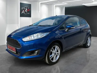 Second-hand Ford Fiesta Celebration 80 CP (58 kW) 2017 Albastru Hatchback