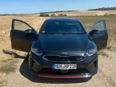 Gebraucht Kia ProCeed GT 204 PS (150 kW) 2019 Schwarz Kombi