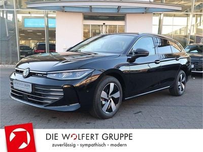 Neu VW Passat Business 150 PS (110 kW) 2025 Grenadillschwarz metallic Kombi