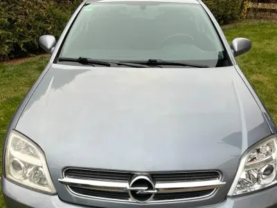 Gebraucht Opel Vectra 122 PS (89 kW) 2004 Grau Limousine