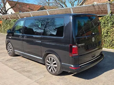 Używany VW T6 Highline 204 KM (150 kW) 2015 Czarny Van