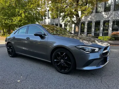 Gebraucht Mercedes CLA180 136 PS (100 kW) 2021 Grau Coupé