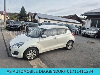Usata Suzuki Swift Comfort 83 CV (61 kW) 2022 Bianco Utilitaria