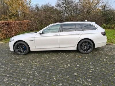 BMW 525