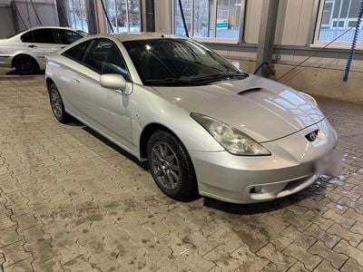 Silber Gebraucht 2000 Toyota Celica Coupé | 3.600 € (Teuer)