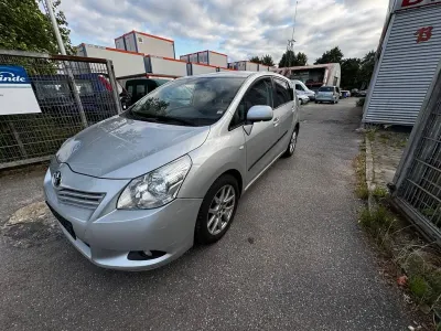 Gebraucht Toyota Corolla Verso 177 PS (130 kW) 2009 Grau Van / Kleinbus
