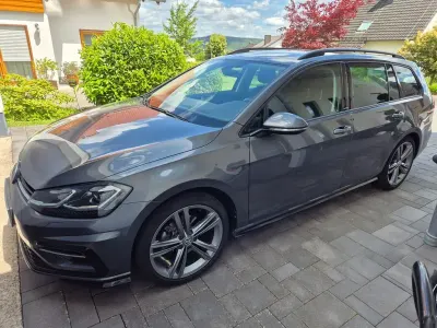 Gebraucht VW Golf VII United 150 PS (110 kW) 2020 Grau Kombi