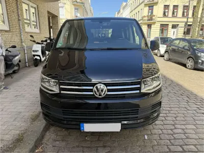 Usata VW T6 Comfortline 150 CV (110 kW) 2018 Nero Furgone