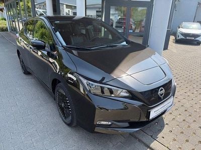 Gebraucht Nissan Leaf 360º 160 kW (218 PS) 2022 Black (m) Kleinwagen