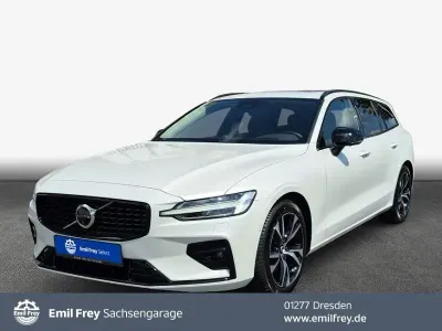 Gebraucht Volvo V60 Ultra 197 PS (144 kW) 2025 Crystal weißperleffekt Kombi