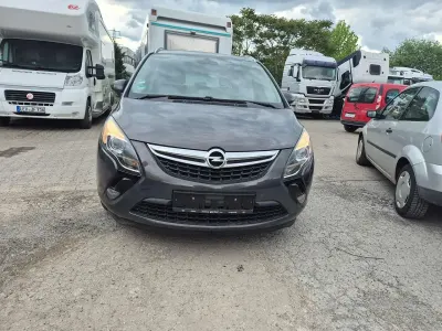 Gebraucht Opel Zafira Tourer Active 136 PS (100 kW) 2014 Plat.anthr./rogrey/0j:silbergr Van / Kleinbus