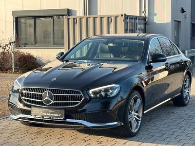 Schwarz Gebraucht 2021 Mercedes E200 AMG Limousine | 28.990 € (Fairer Preis)