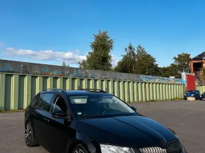 Gebraucht Skoda Octavia 116 PS (85 kW) 2014 Schwarz Kombi