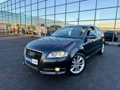 Gebraucht Audi A3 Sport 160 PS (117 kW) 2010 Grau Kleinwagen