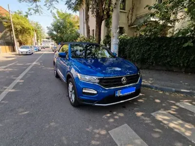 Gebraucht VW T-Roc Cabriolet Style 116 PS (85 kW) 2020 Blau Cabrio