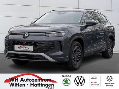 Delfingrau metallic Gebraucht 2025 VW Tayron Life SUV | 46.972 € (Superpreis)