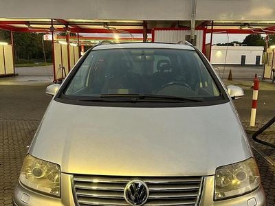 VW Sharan