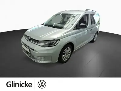 Gebraucht VW Caddy Life 122 PS (89 kW) 2023 Silber Van / Kleinbus