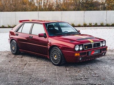 Gebraucht Lancia Delta 215 PS (158 kW) 1995 Rot Kleinwagen